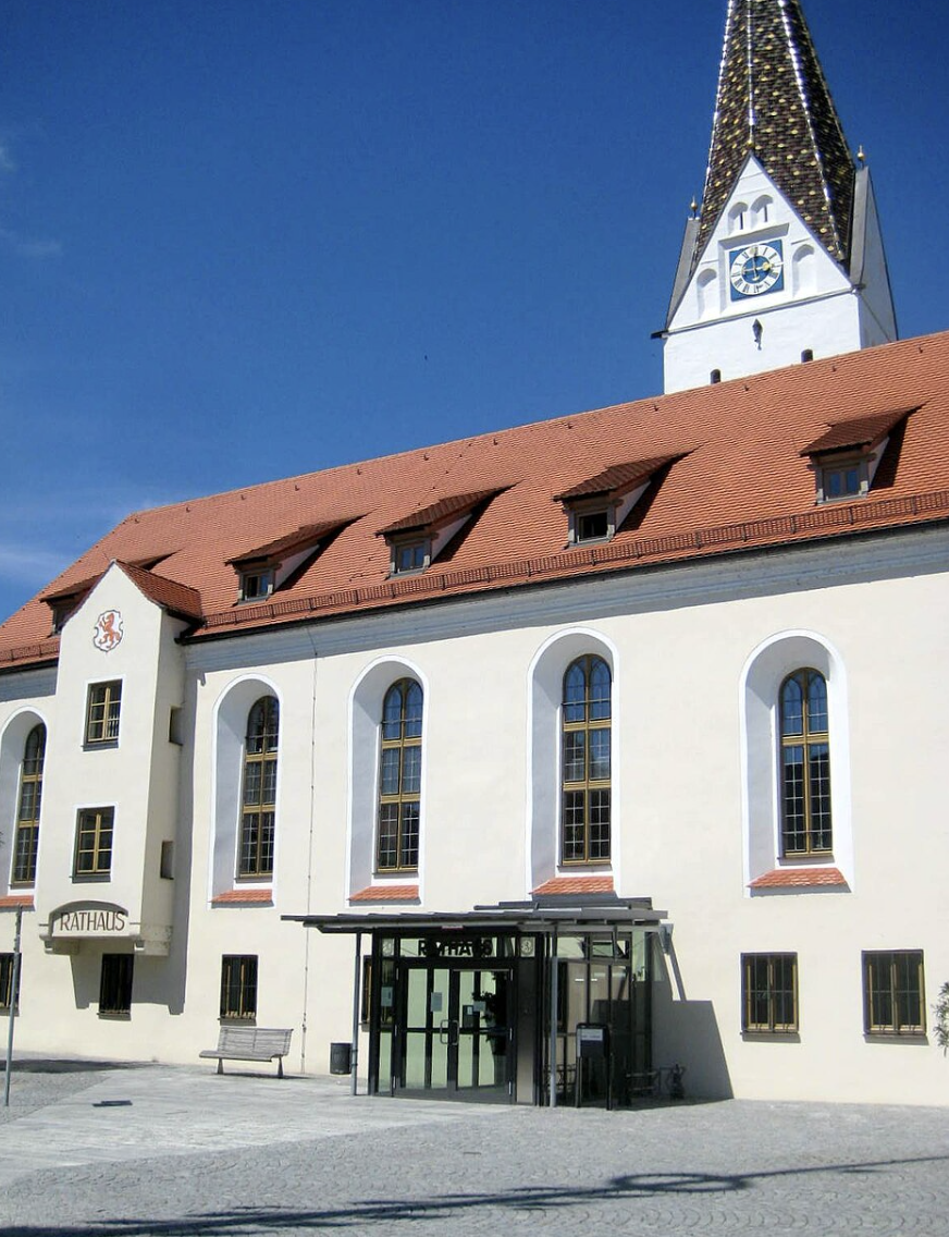 Rathaus Vohburg und ehemalige Pfarrkirche St. Andreas Roland Weiß Immobilienbewertung