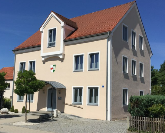 Rathaus Ernsgaden Roland Weiß Immobiienbewertung